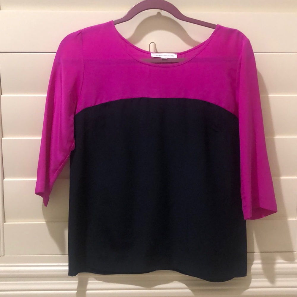 AMANDA UPRICHARD black/ pink blouse